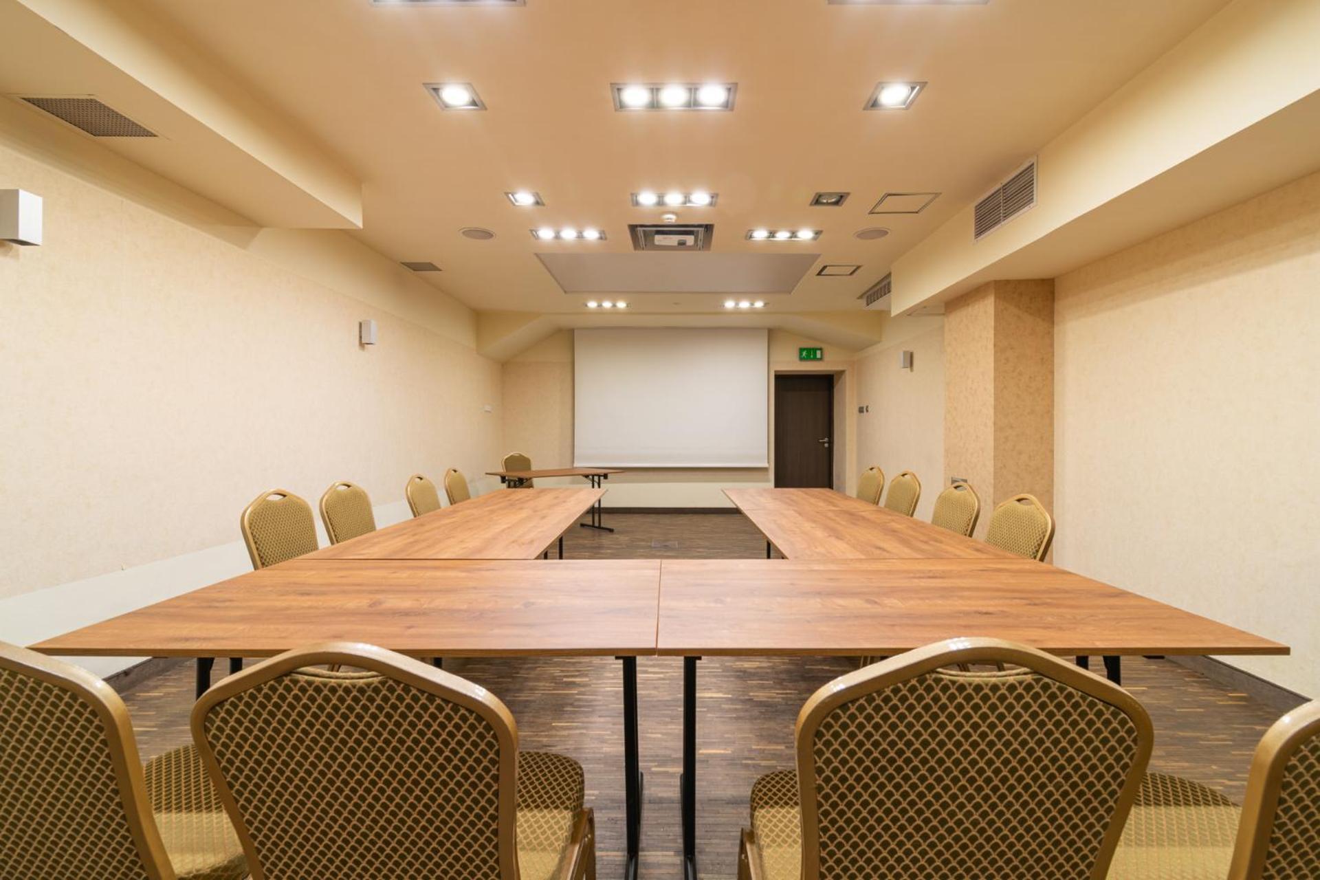 Hotel Diament Zabrze - Gliwice Bagian luar foto