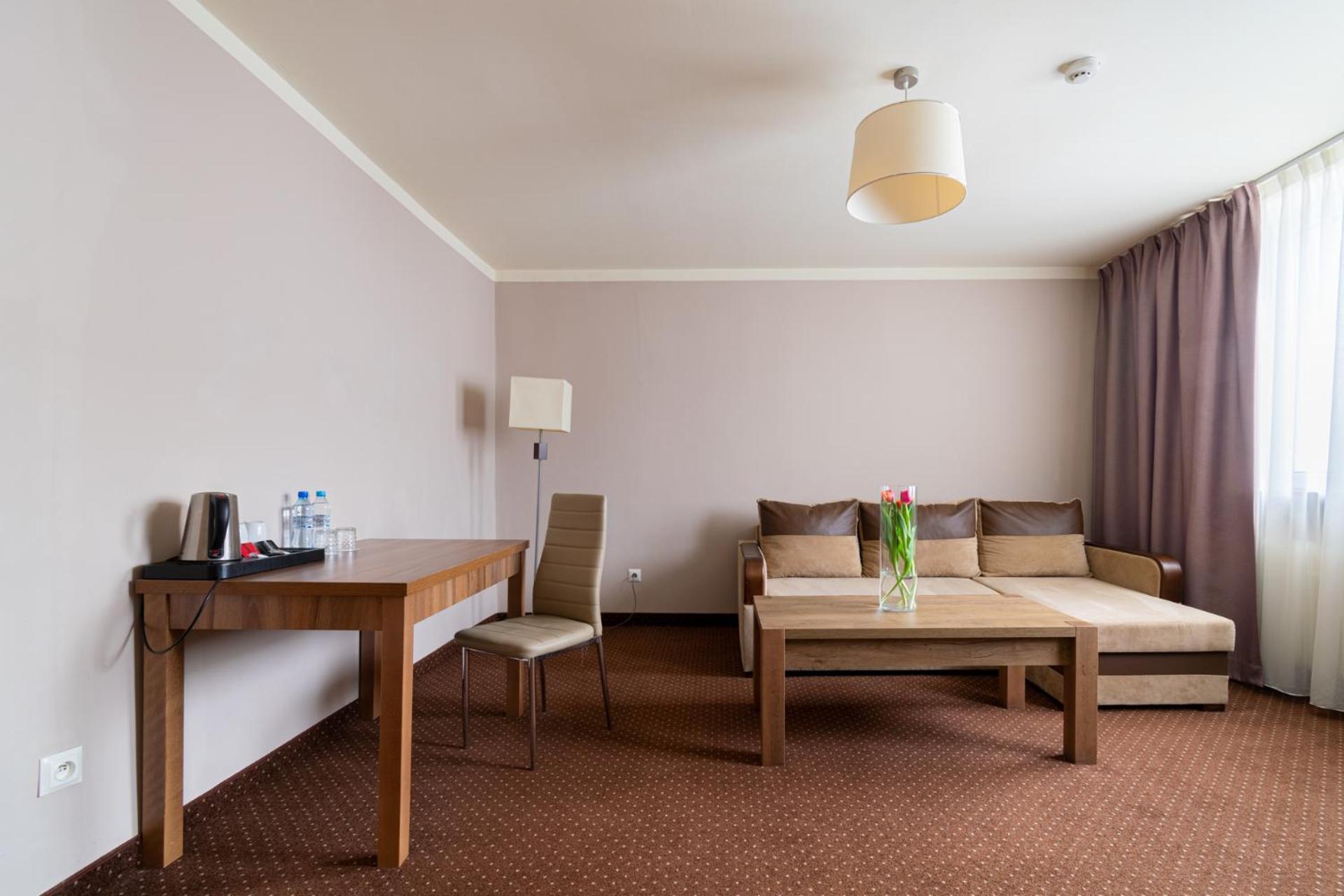 Hotel Diament Zabrze - Gliwice Bagian luar foto
