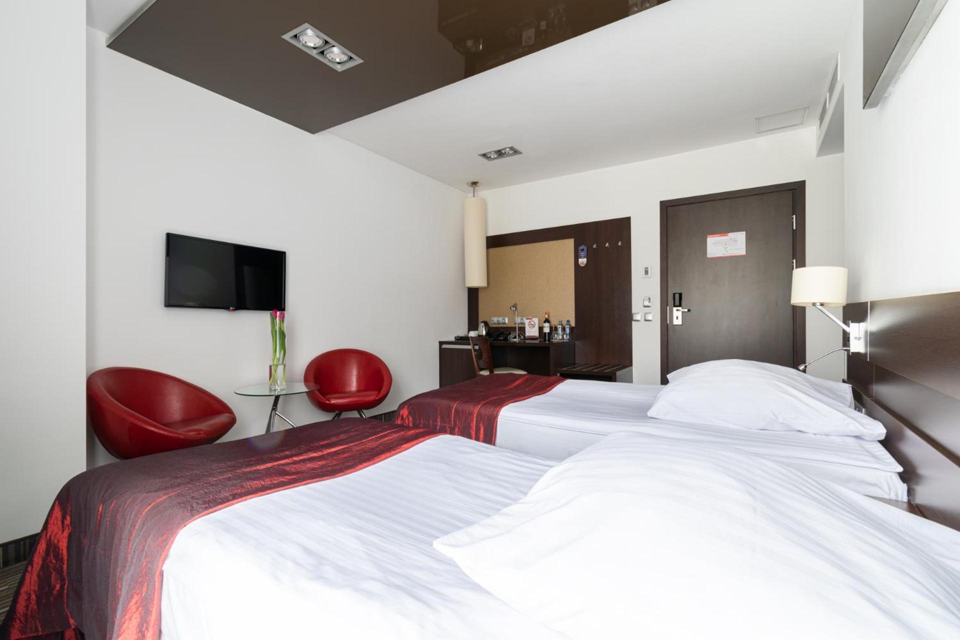 Hotel Diament Zabrze - Gliwice Bagian luar foto