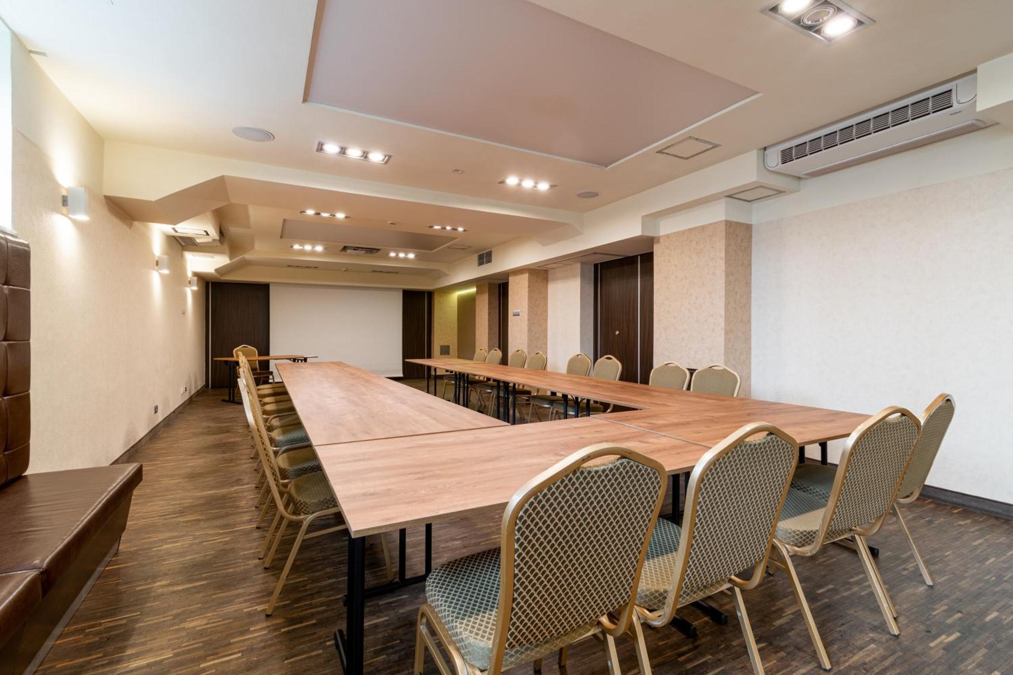 Hotel Diament Zabrze - Gliwice Bagian luar foto