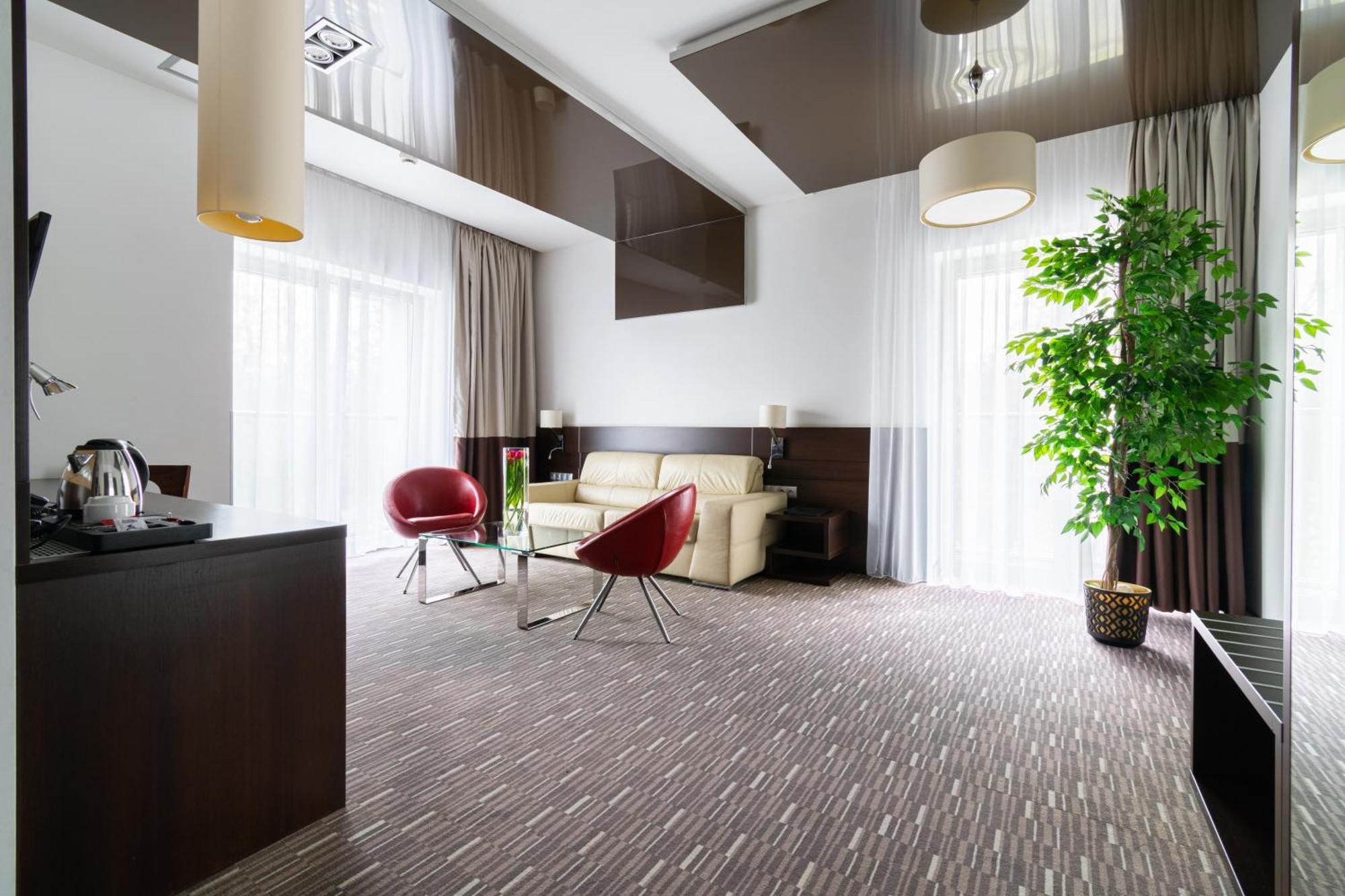 Hotel Diament Zabrze - Gliwice Bagian luar foto